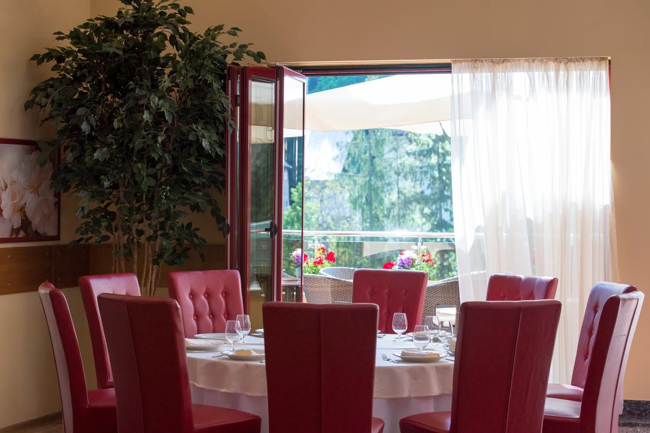Hotel Nemira Slanic-Moldova Bagian luar foto